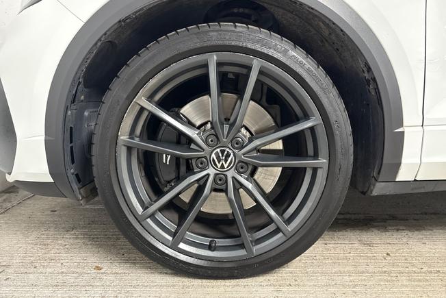 VOLKSWAGEN T-Roc Photo 5