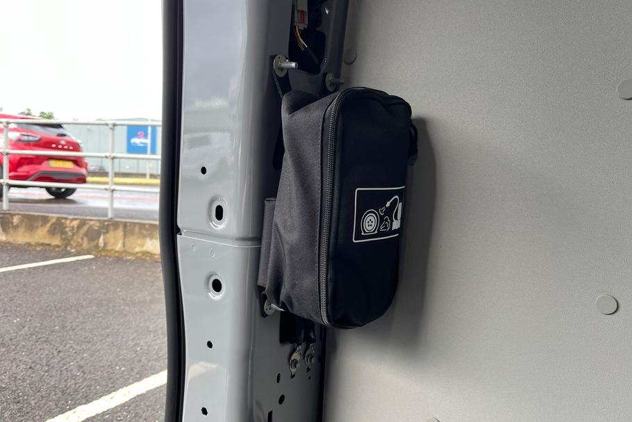 Used Ford TRANSIT CUSTOM JMZ6808 9