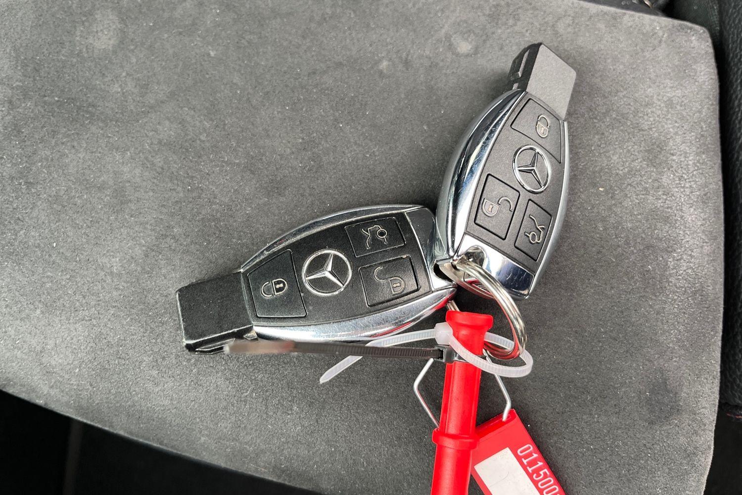 Mercedes-Benz GLA Photo 21