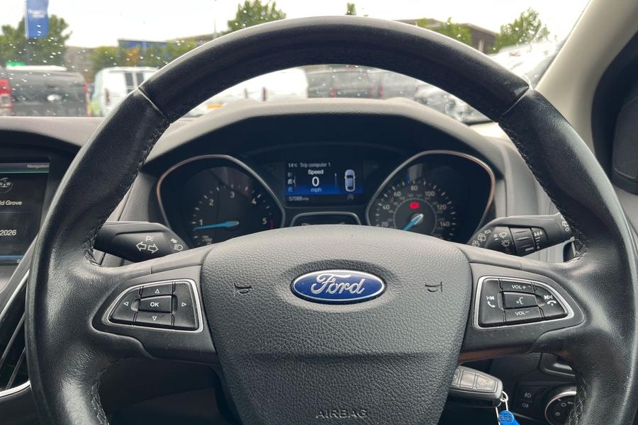 Ford FOCUS Photo autoimg-dc4fc269757d1b59ab7796c28dab7dd4ba011be5.jpg