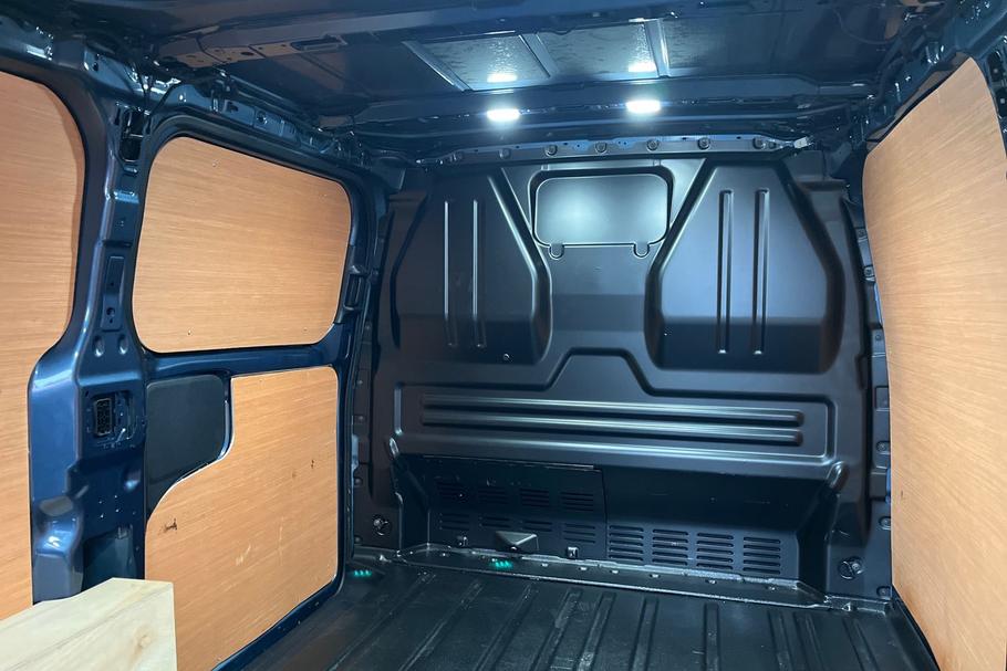 Used Ford TRANSIT CUSTOM 5