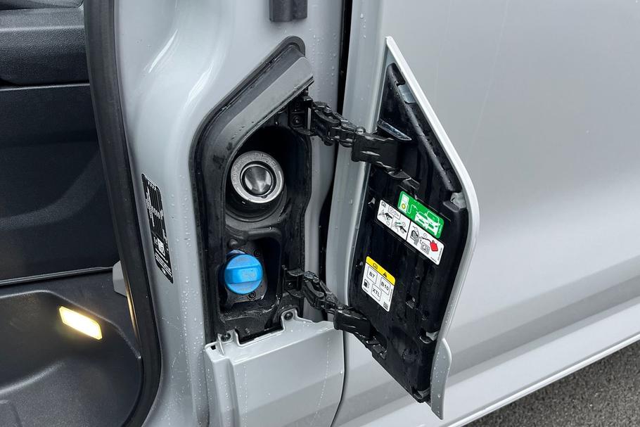 Used Ford TRANSIT CUSTOM 37