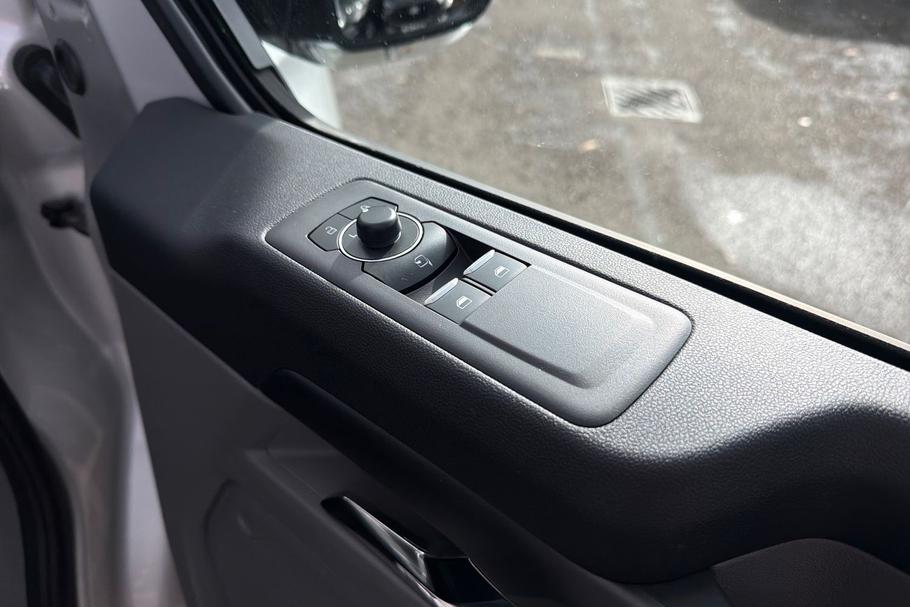 Used Ford TOURNEO CUSTOM 20