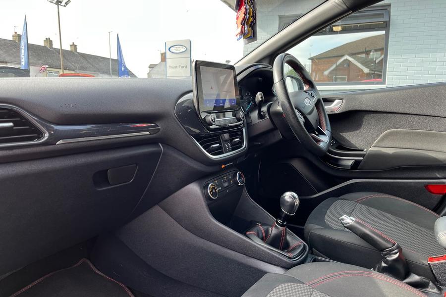 Ford FIESTA Photo autoimg-dc5f7e02465ffd7341325fa644b8ede54ef5a950.jpg