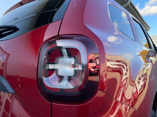 DACIA Duster Photo 18