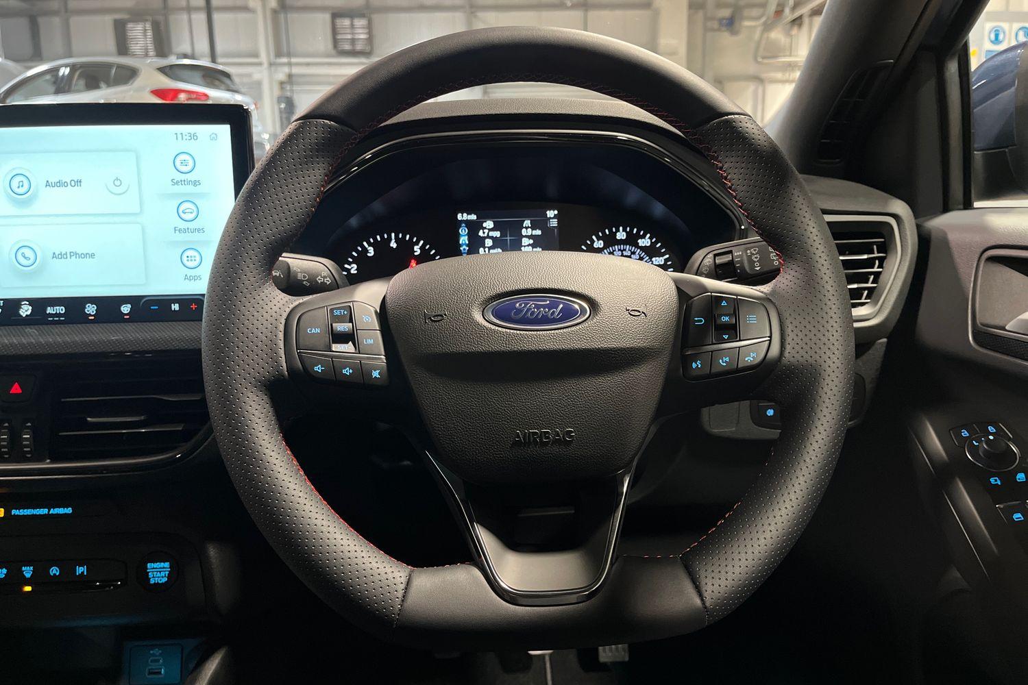 Ford Focus Photo 11