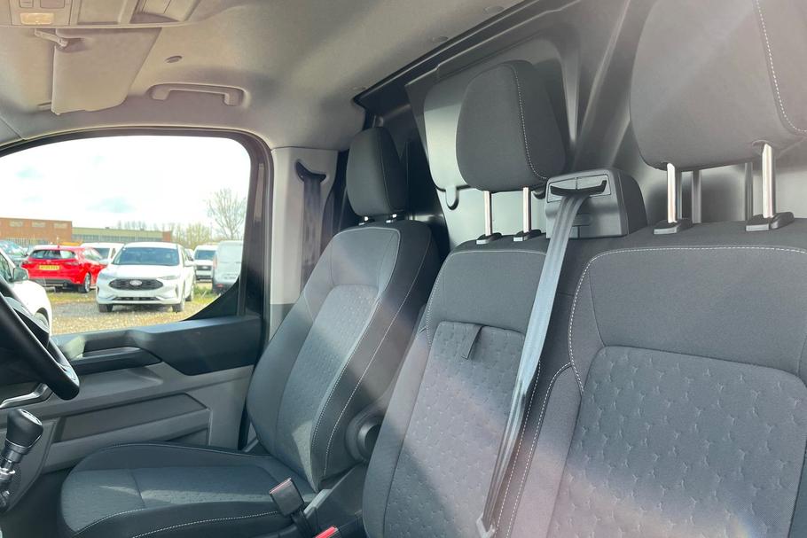 Used Ford TRANSIT CUSTOM WR75NBG 10