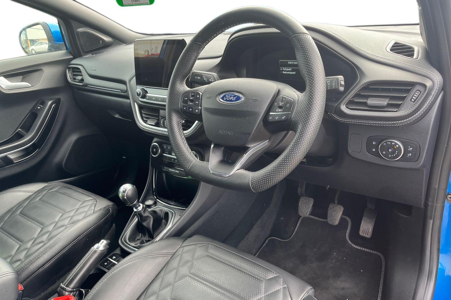 Ford PUMA Photo 8