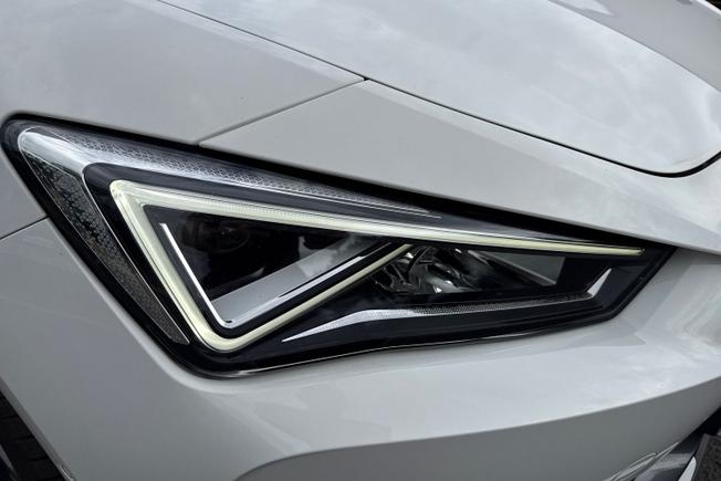 CUPRA Leon Photo 19