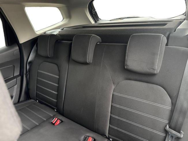 DACIA Duster Photo 9