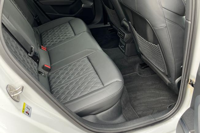 AUDI S3 Photo 44