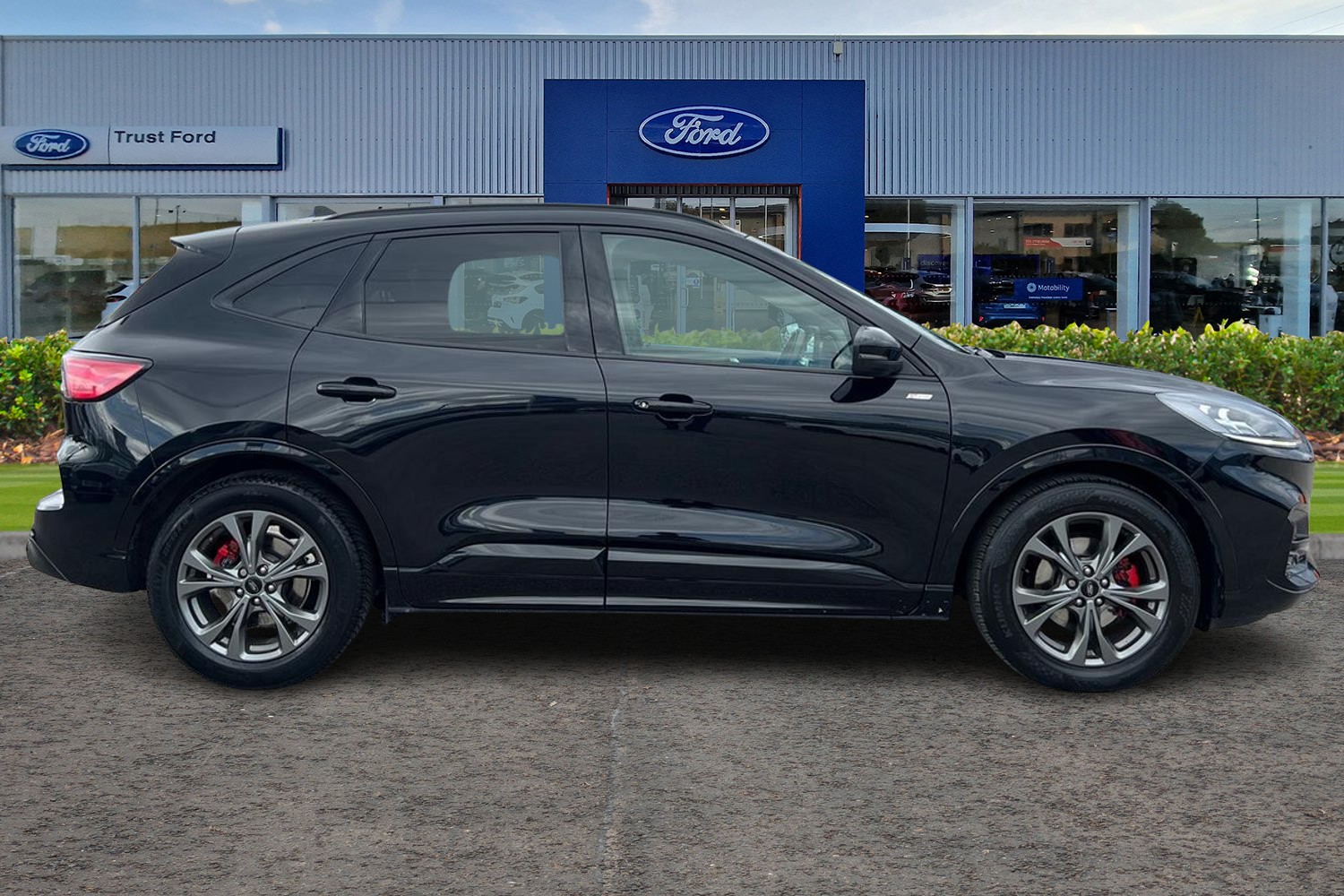 Ford KUGA Photo 2
