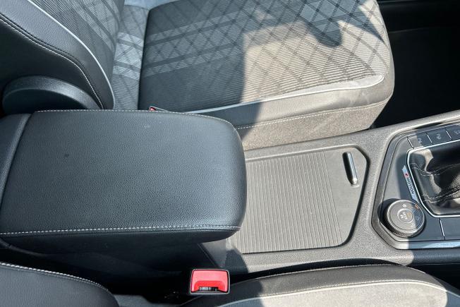 VOLKSWAGEN Tiguan Photo 60