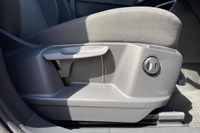 VOLKSWAGEN Caddy Photo 38