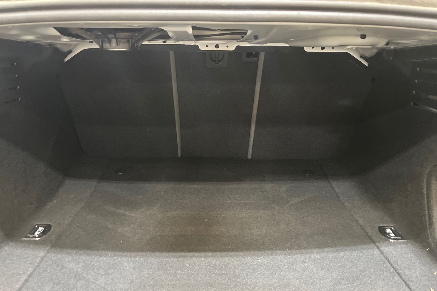 Audi A4 Photo 20