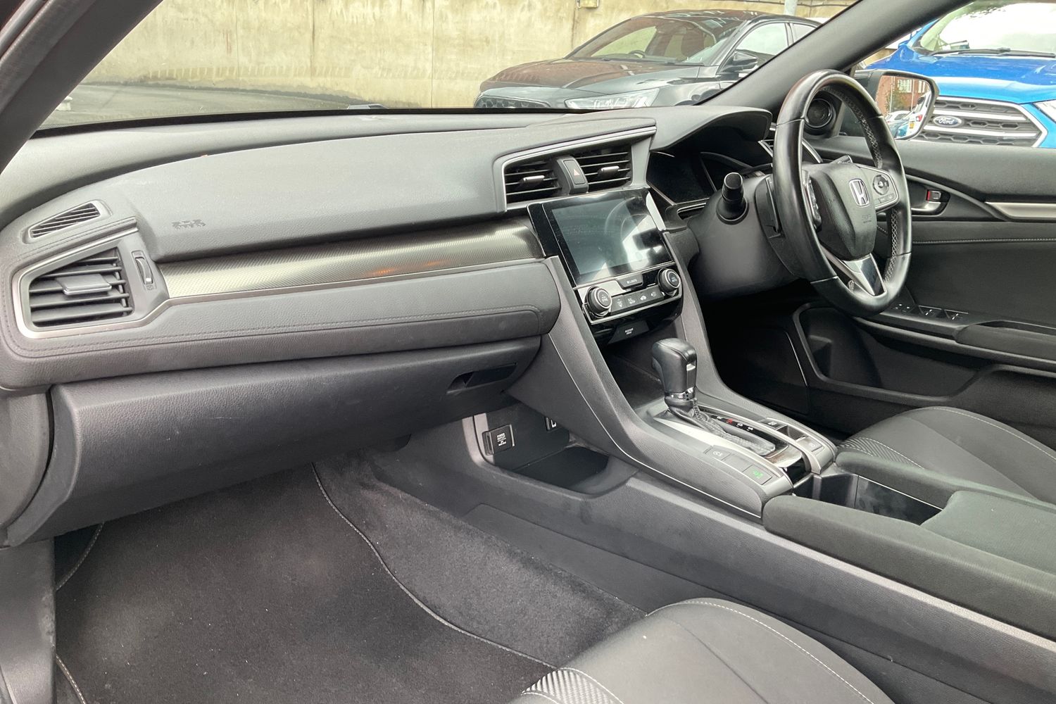 Honda CIVIC Photo 17