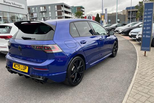 Volkswagen Golf Photo autoimg-dc80a98c9f065ebe0b5844ef004998fa3defed59.jpg