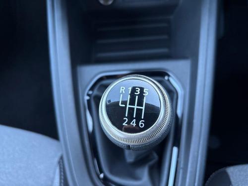 Renault CLIO Photo autoimg-dc811562cd70173706a15bc10a7933e80596c3cd.jpg