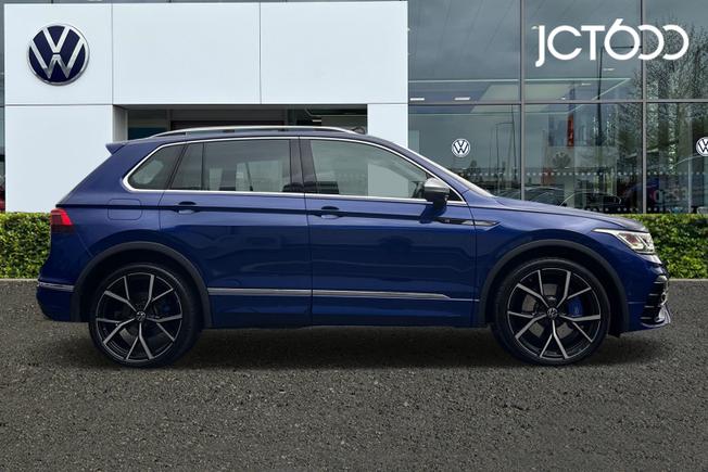 VOLKSWAGEN Tiguan Photo 4