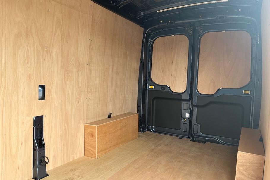 Used FORD TRANSIT WN75CCO 4