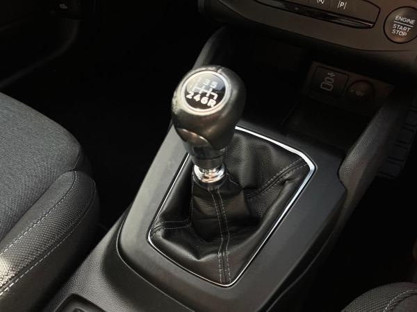Ford Focus Photo autoimg-dc87e74995f7b6fb9880f9e29dc94bbb2b833719.jpg