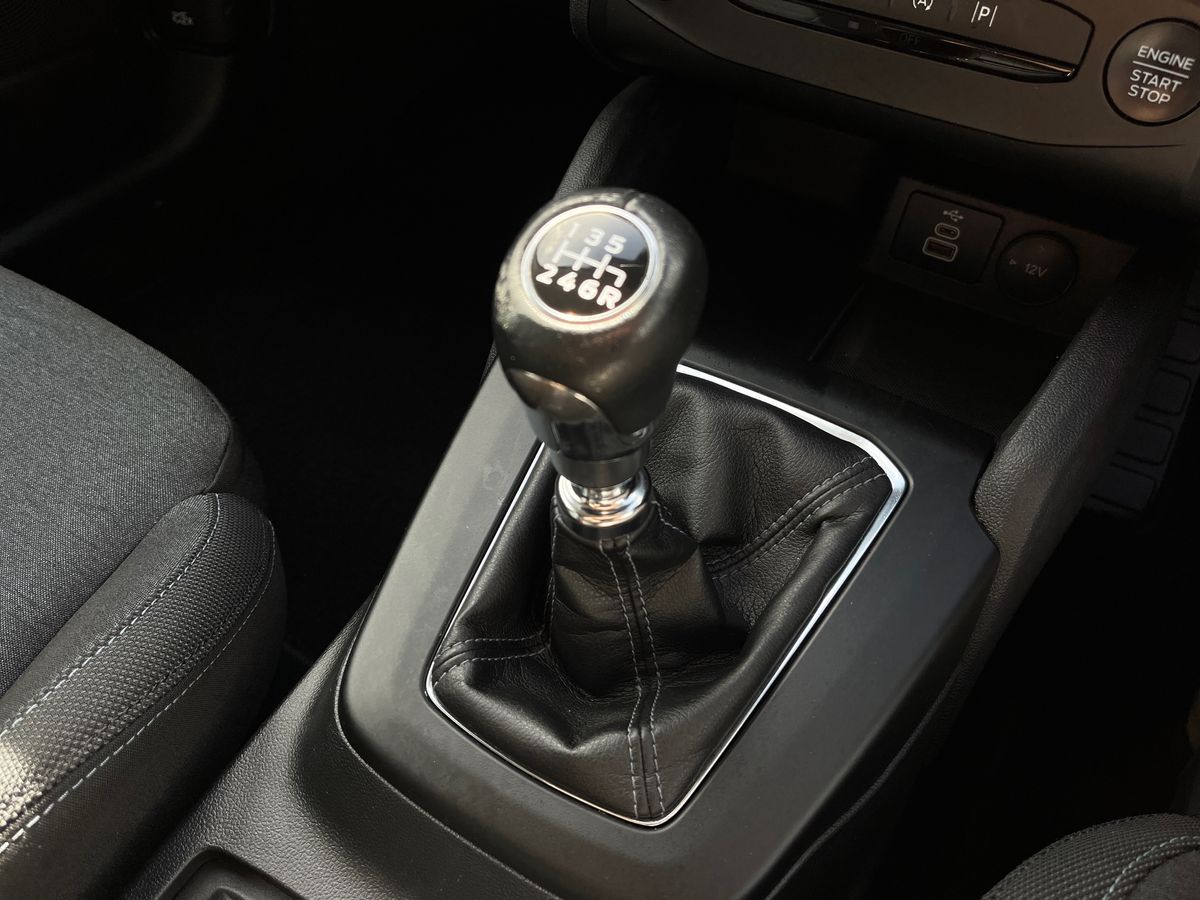 Ford Focus Photo 13