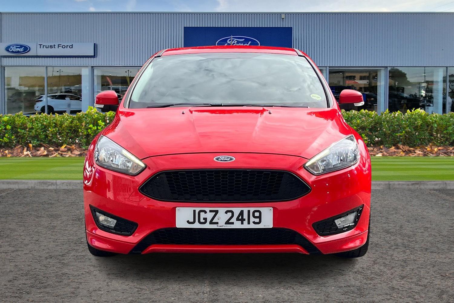 Ford FOCUS Photo 5