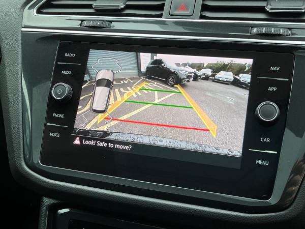 Volkswagen Tiguan Photo autoimg-dc8a9bf96fc4019c194a1e677fa1f14e30150a00.jpg