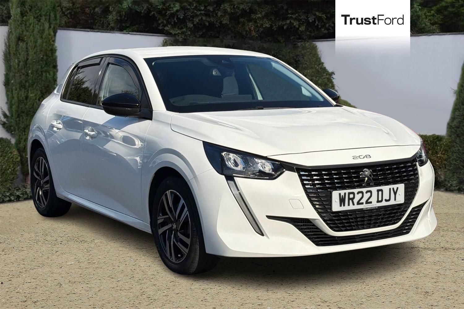 Peugeot 208 Photo 0