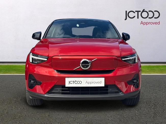 VOLVO C40 Photo 8