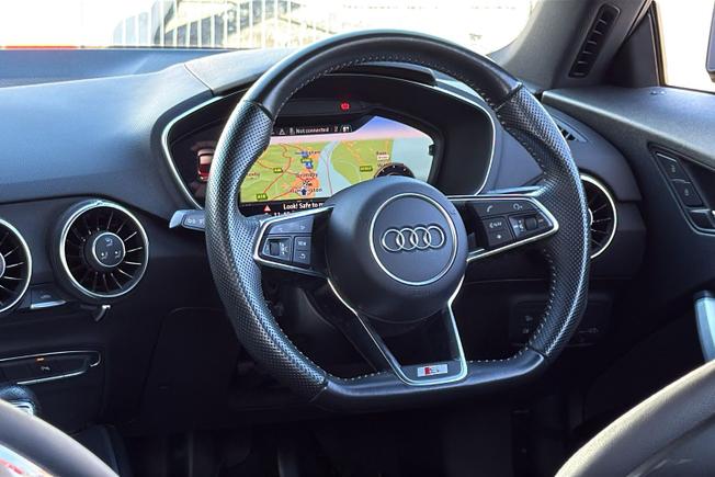 AUDI TT Photo 44