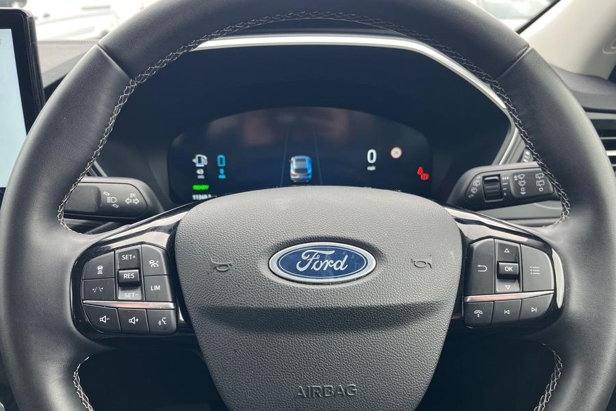 Ford KUGA Photo autoimg-dc8f02a9ba05716cd31b194b9af20a922f36fe6d.jpg