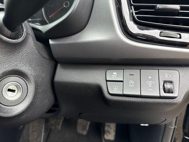 Kia Rio Photo 27