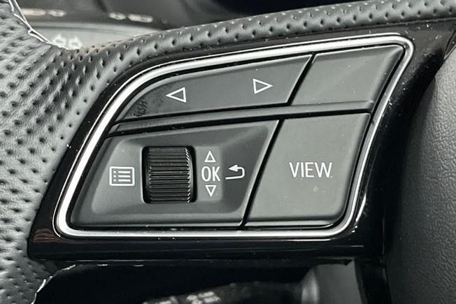 AUDI Q2 Photo 16