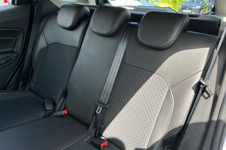 Ford EcoSport Photo autoimg-dc9e94c54e2578075448afa10f1ff10c52c4686b.jpg