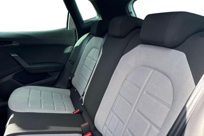 SEAT Arona Photo 9
