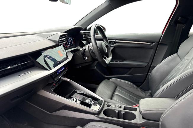 AUDI A3 Photo 2