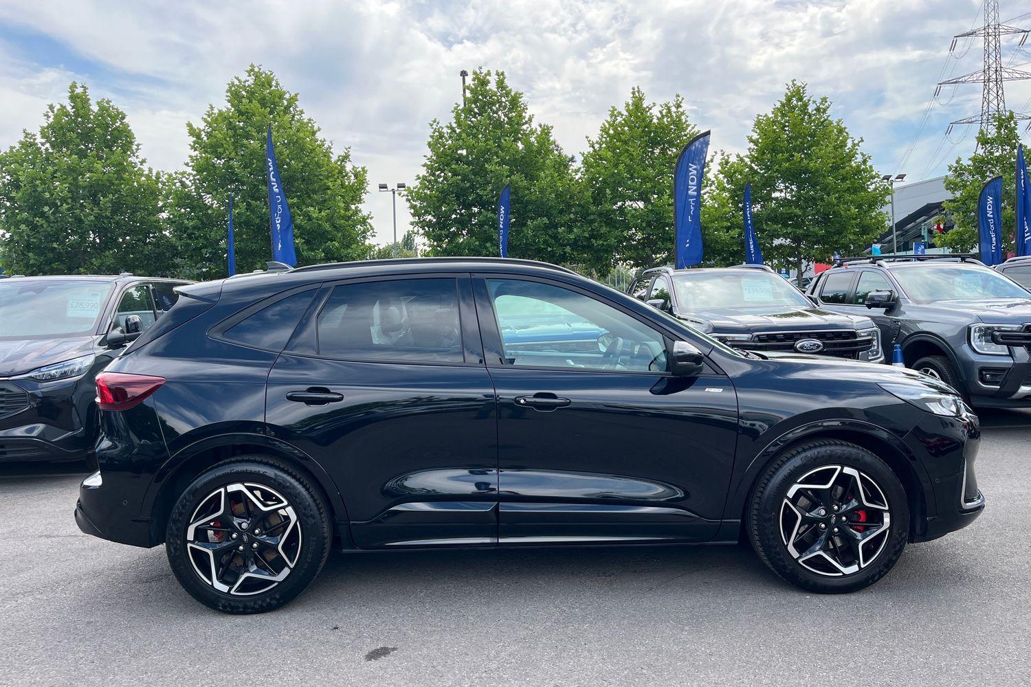 Ford KUGA Photo 36