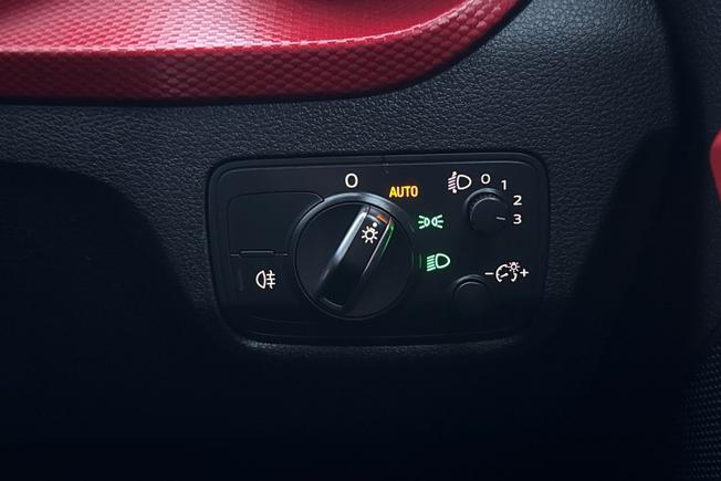 AUDI Q2 Photo 40