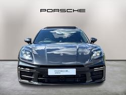 PORSCHE Panamera Photo 2