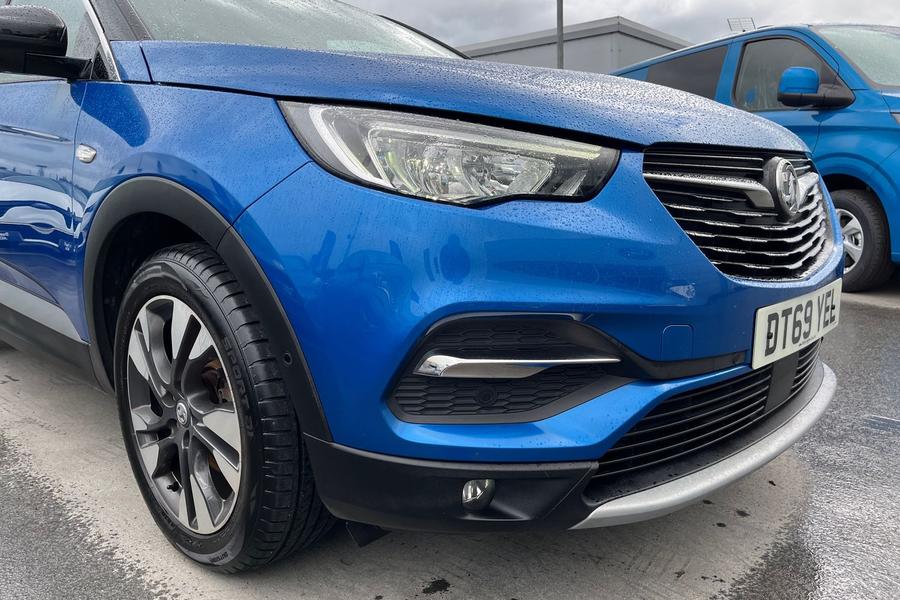 Vauxhall GRANDLAND X Photo autoimg-dcab7667312d4f29c8205a6068b488a7b74c08e7.jpg