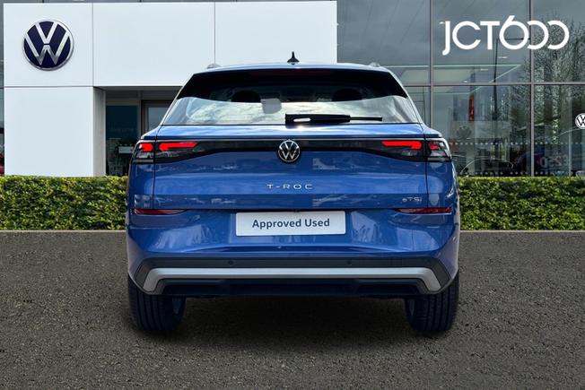 VOLKSWAGEN T-Roc Photo 7