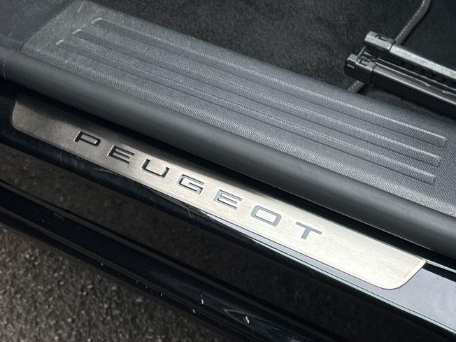 PEUGEOT 2008 Photo 41