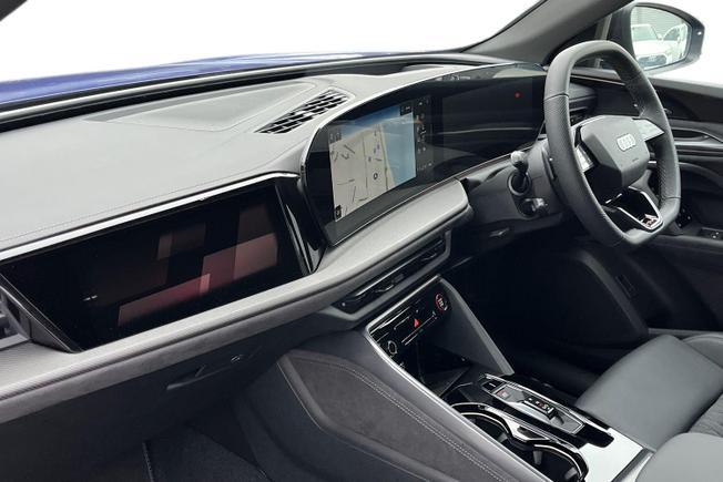 AUDI Q5 Photo 2