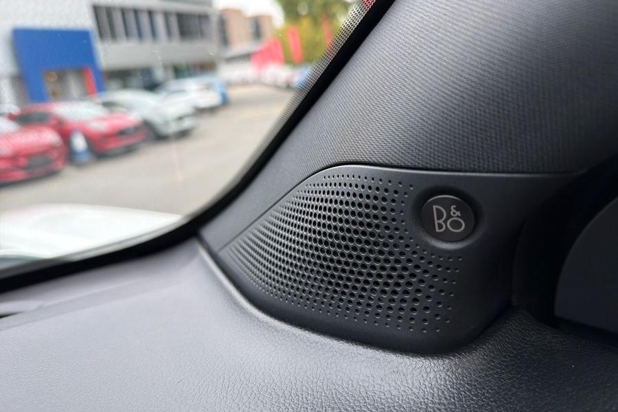 Ford RANGER Photo autoimg-dcbd5f9f8e1ad41719f3c8070bd708247c42bf15.jpg