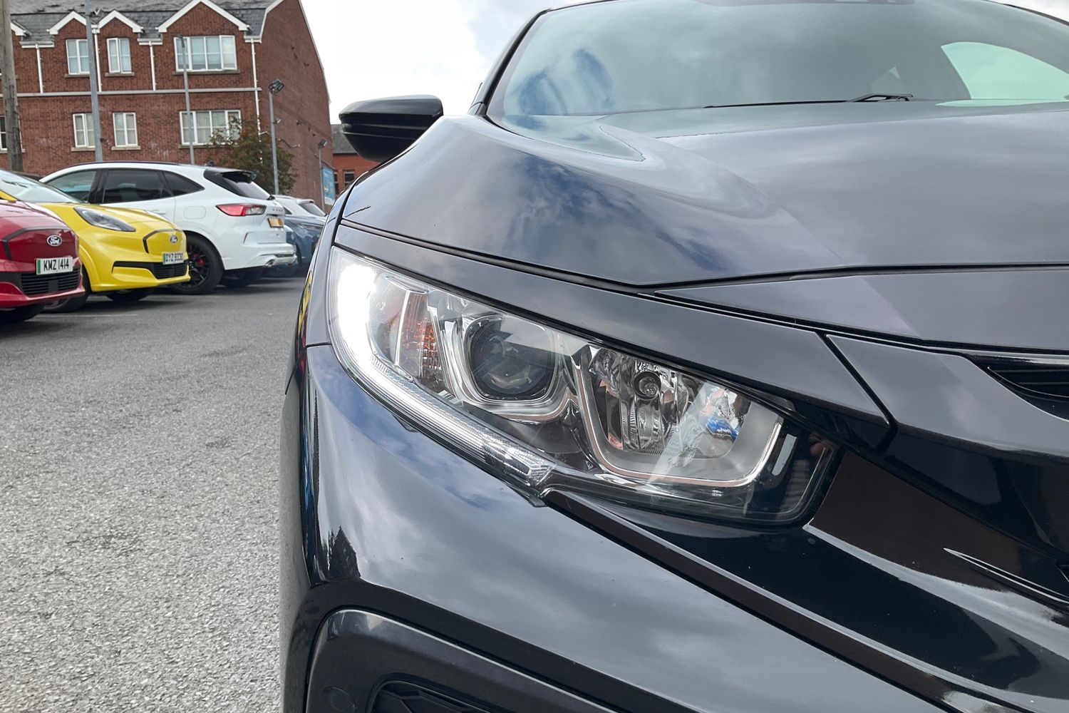 Honda CIVIC Photo 35