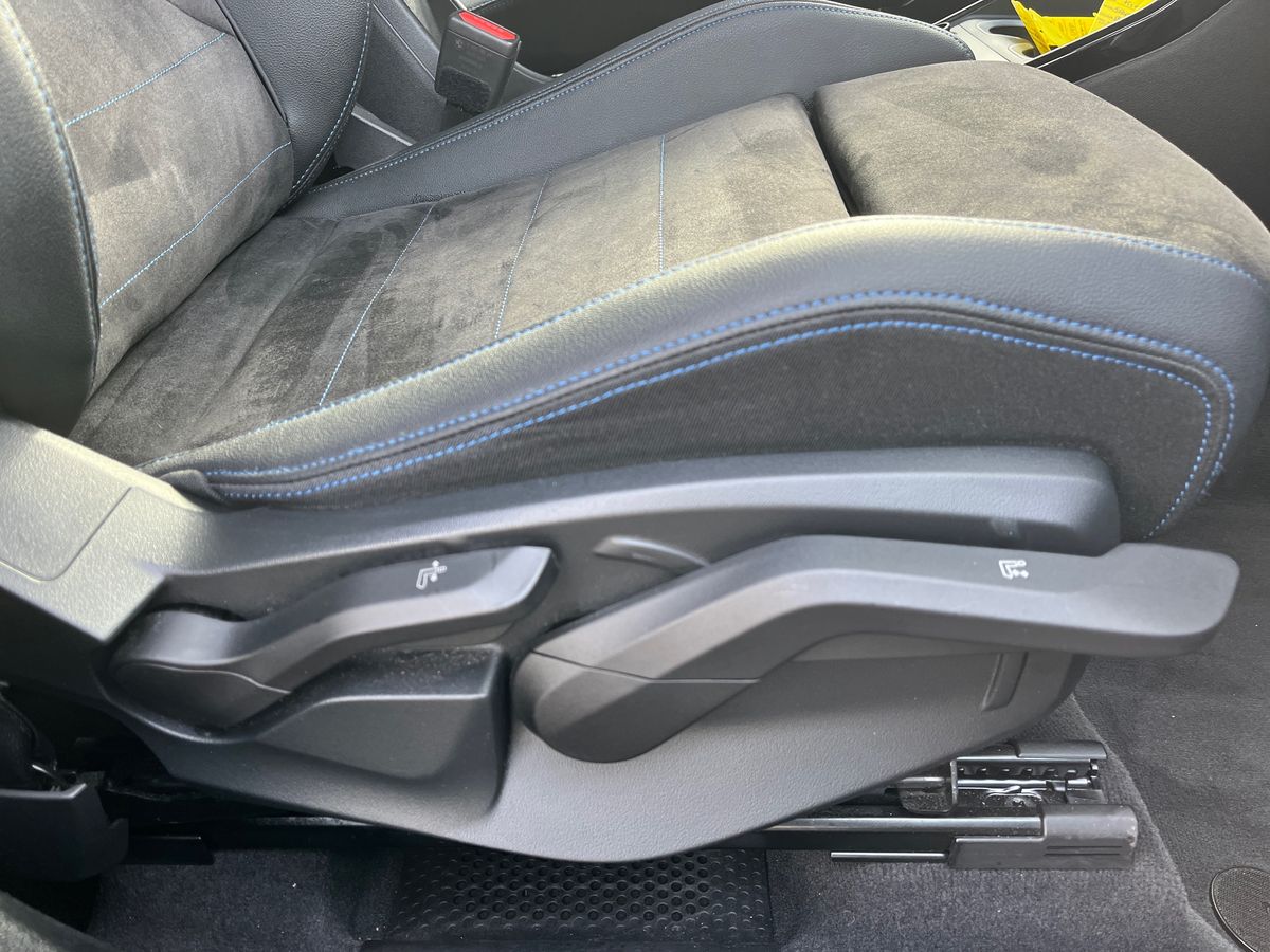 BMW X1 Photo 28