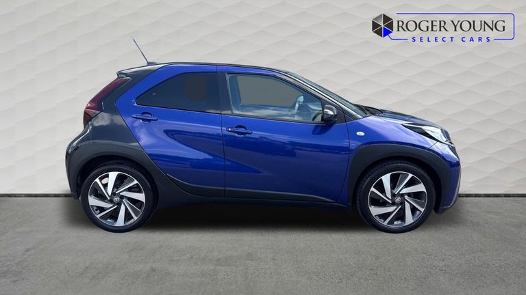 Used Toyota Aygo X WG73EEB 5