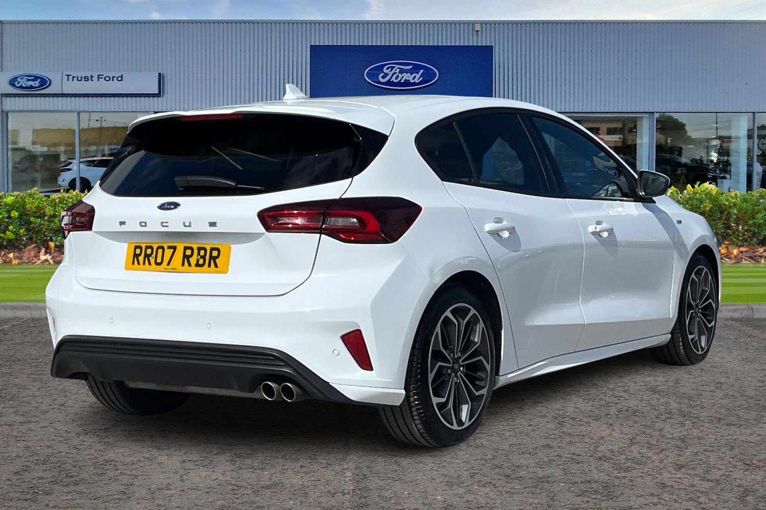Ford FOCUS Photo 3