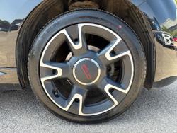 FIAT 500c Photo 5